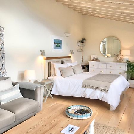 Coastal Chic Waterfront Studio Kinsale Eksteriør billede